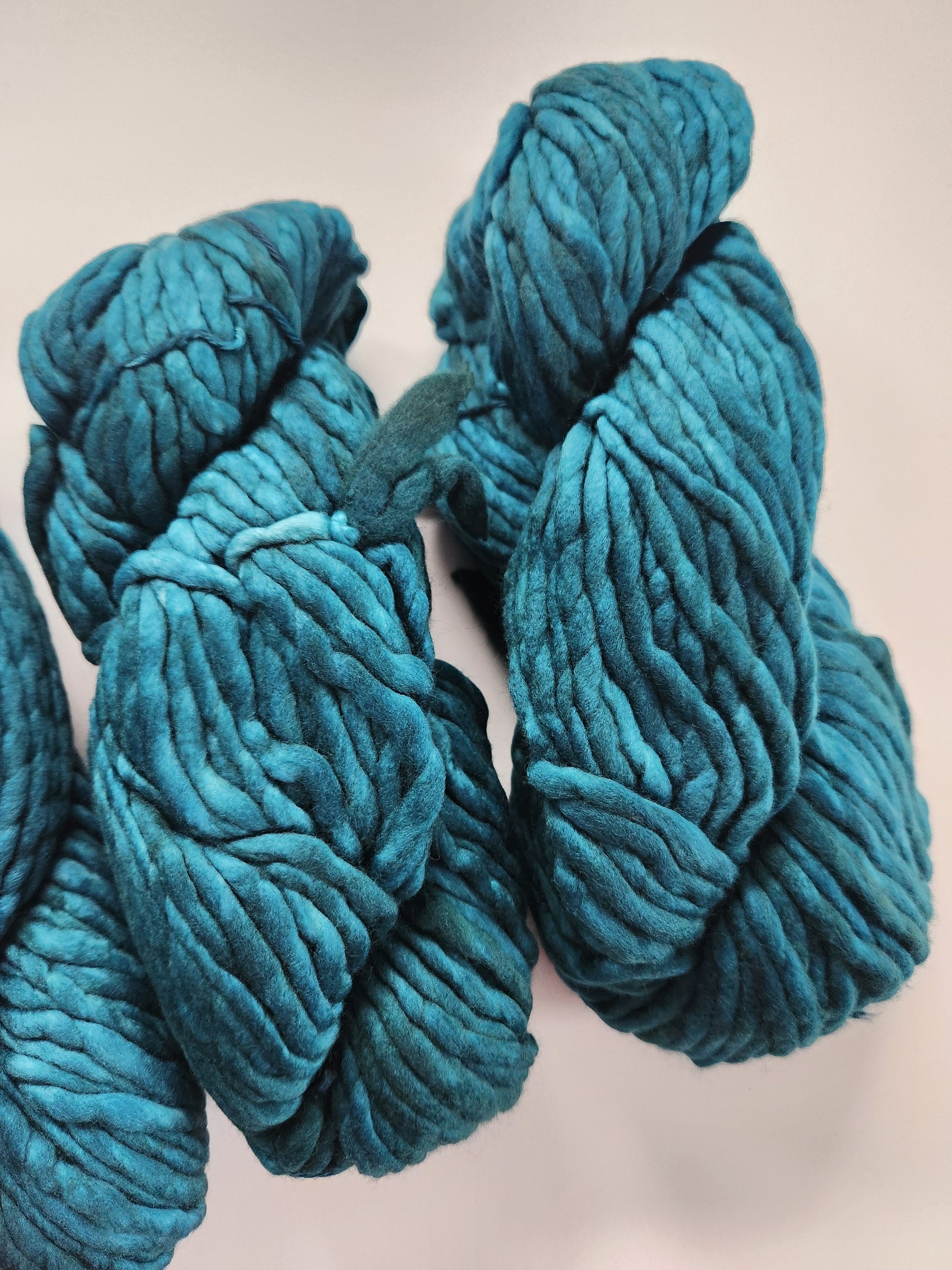 Malabrigo | Rasta | Teal Feather | North Road Knits | Hand Dyed | Merino Wool | Super Bulky Yarn