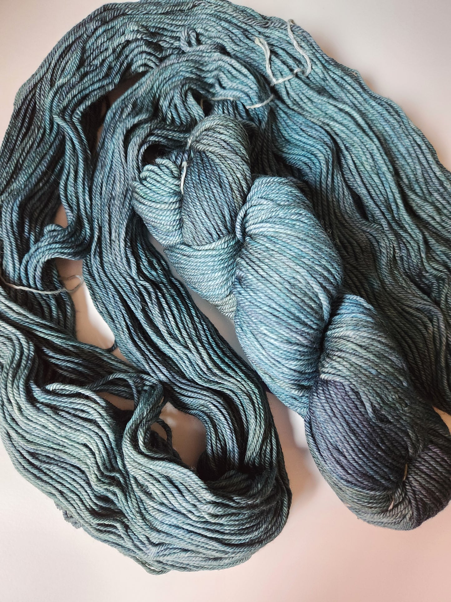 Malabrigo | Rios | Aguas | North Road Knits | Hand Dyed | Merino Wool | Worsted Yarn | Worsted | 100% Superwash Merino