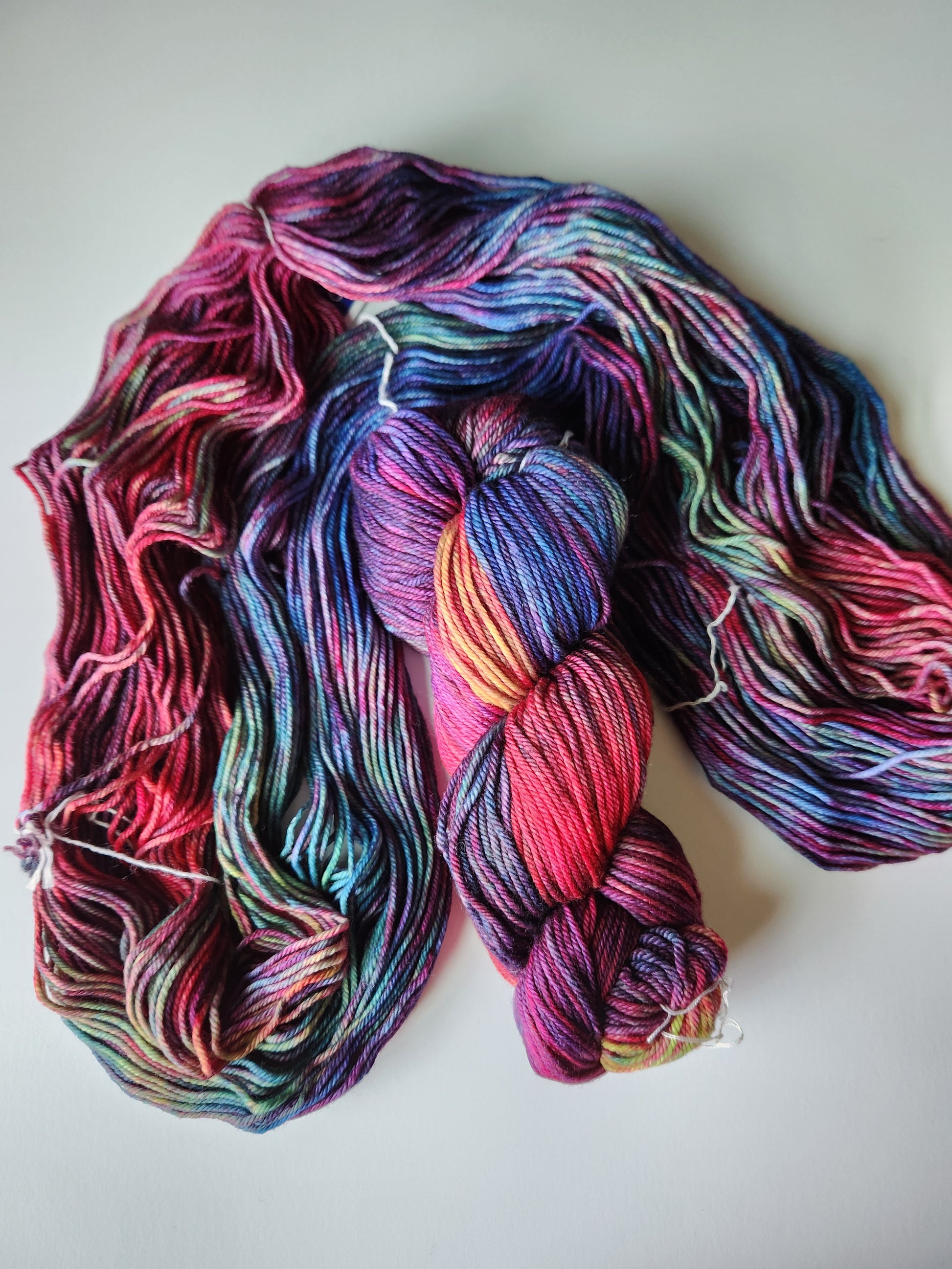 Malabrigo | Rios | Aniversario | North Road Knits | Hand Dyed | Merino Wool | Worsted Yarn | Worsted | 100% Superwash Merino
