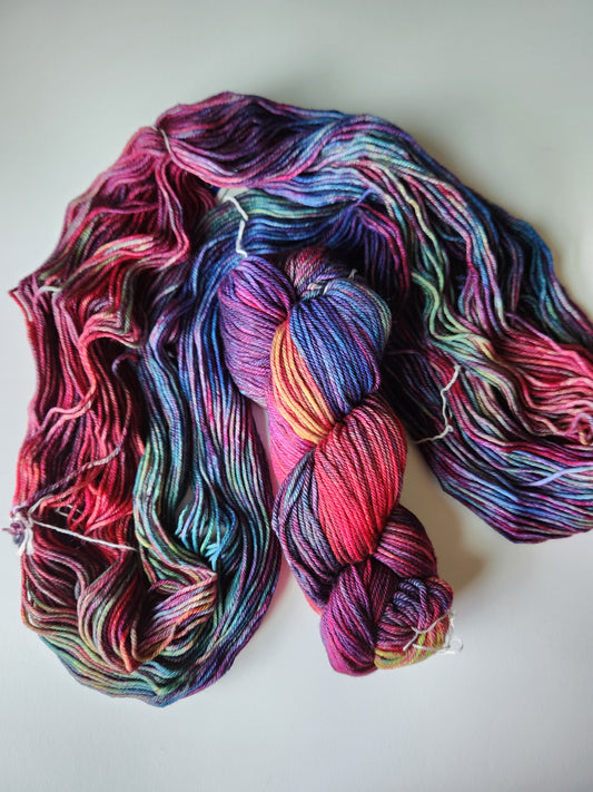Malabrigo | Rios | Aniversario | North Road Knits | Hand Dyed | Merino Wool | Worsted Yarn | Worsted | 100% Superwash Merino