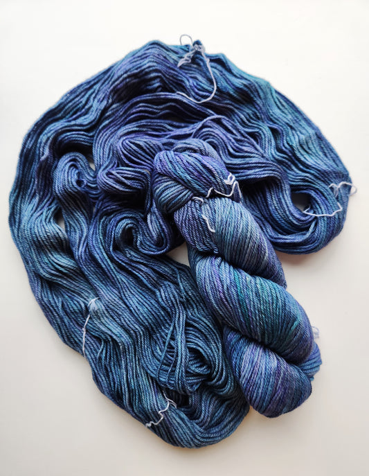 Malabrigo | Rios | Azules | North Road Knits | Hand Dyed | Merino Wool | Worsted |  Worsted Yarn | 100% Superwash Merino