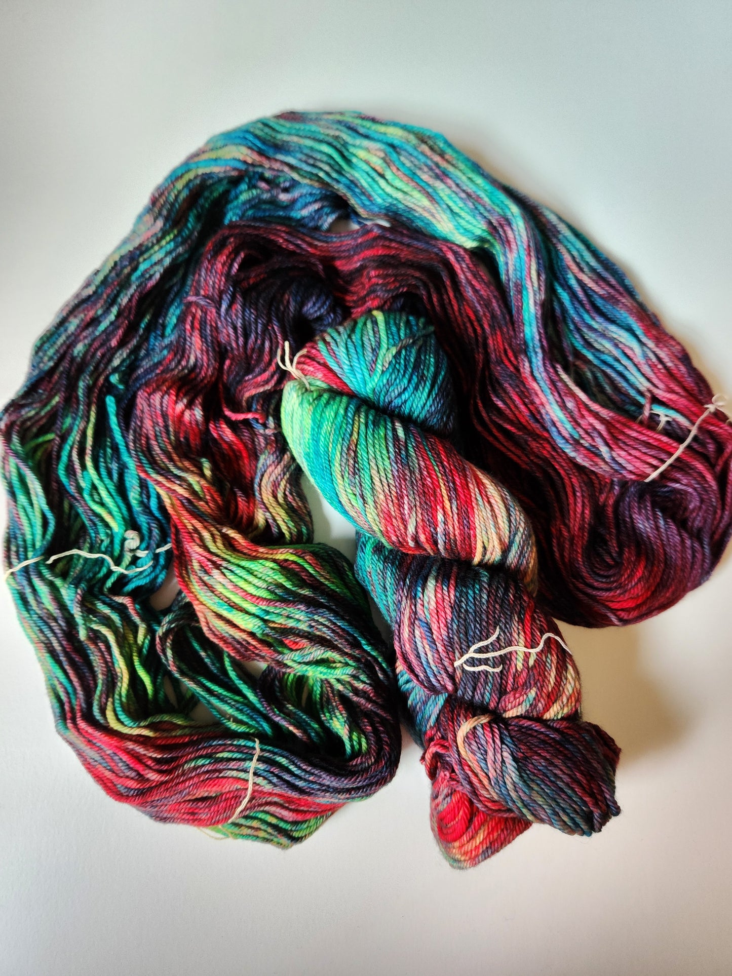 Malabrigo | Rios | Camaleon | North Road Knits | Hand Dyed | Merino Wool | Worsted Yarn | Worsted | 100% Superwash Merino