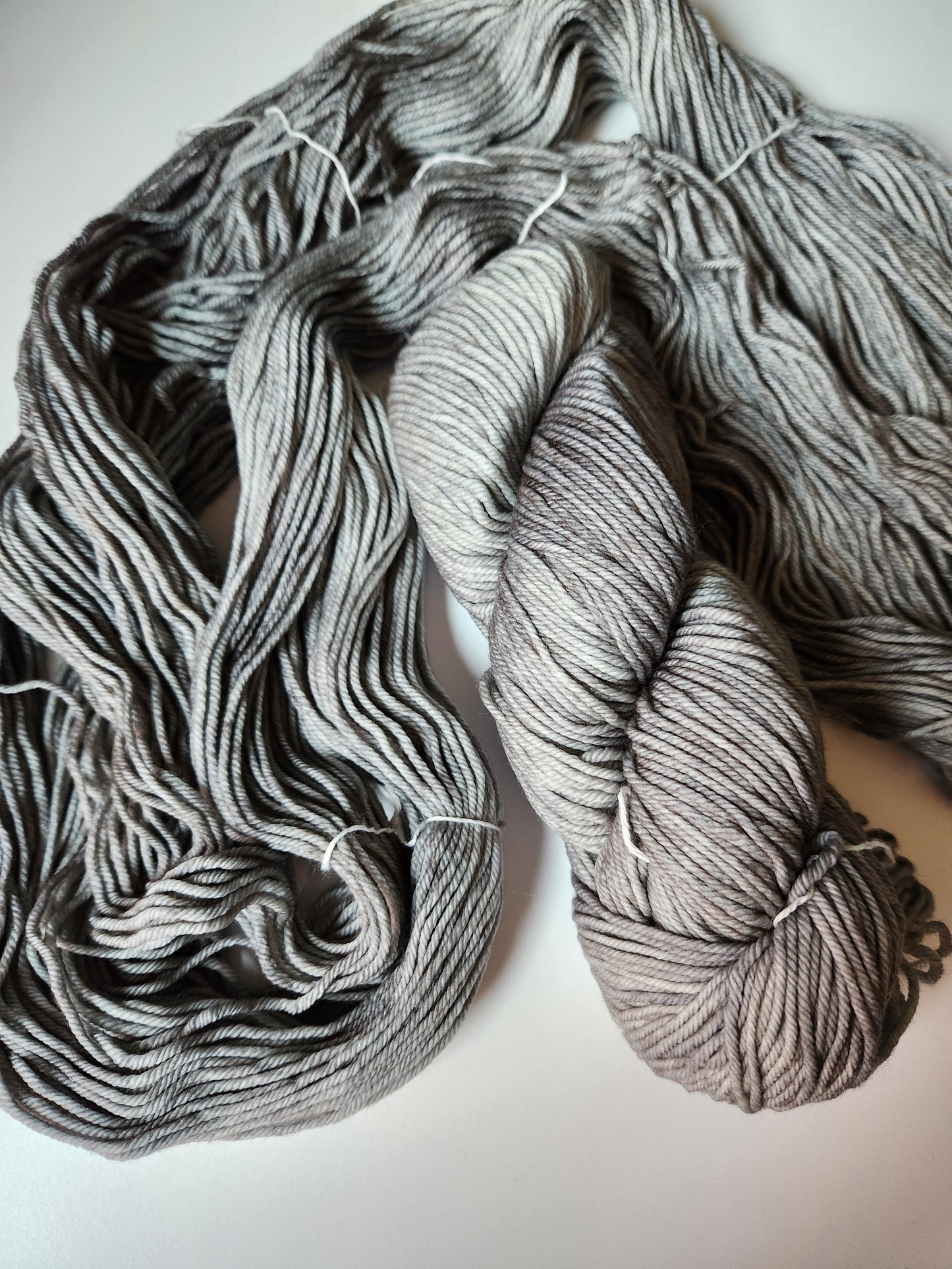 Malabrigo | Rios | Cape Cod Gray | North Road Knits | Hand Dyed | Merino Wool | Worsted |  Worsted Yarn | 100% Superwash Merino
