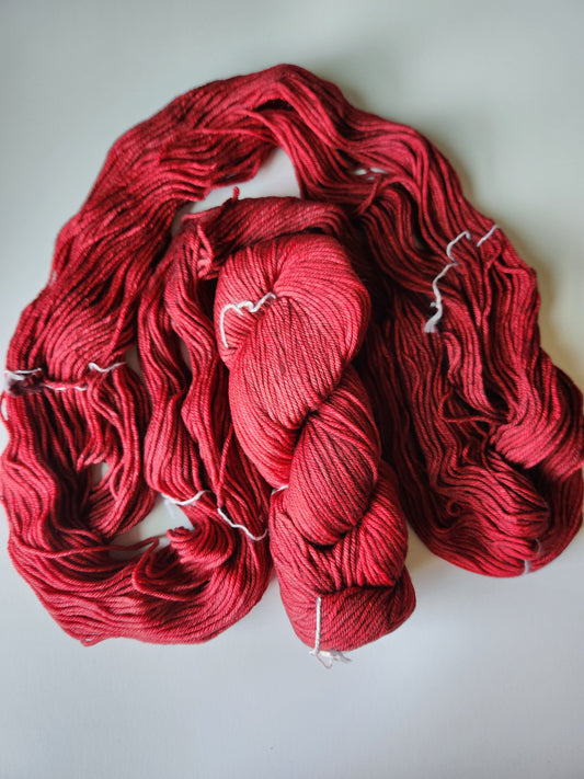 Malabrigo | Rios | Cereza | North Road Knits | Hand Dyed | Merino Wool | Worsted Yarn | Worsted | 100% Superwash Merino