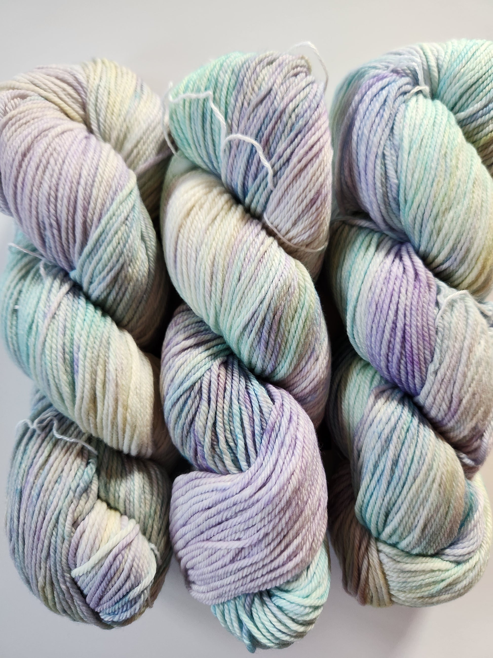 Malabrigo | Rios | Daphne | North Road Knits | Hand Dyed | Merino Wool | Worsted |  Worsted Yarn | 100% Superwash Merino