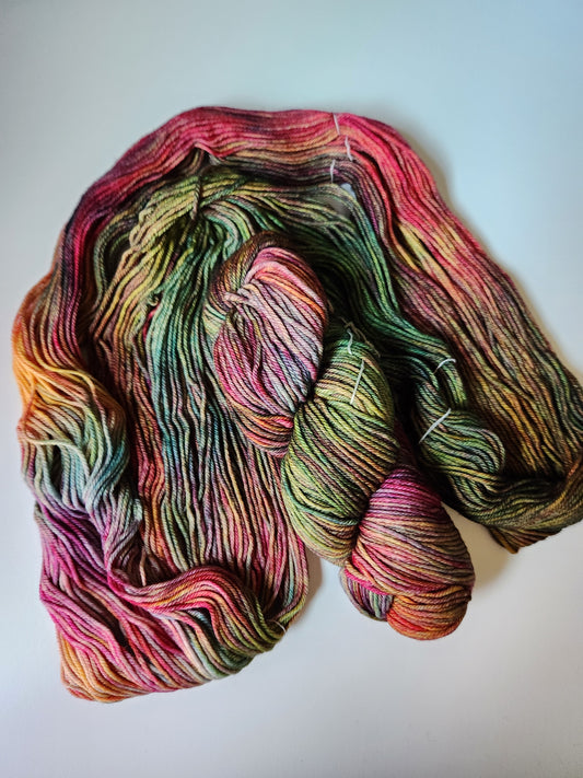 Malabrigo | Rios | Diana | North Road Knits | Hand Dyed | Merino Wool | Worsted Yarn | Worsted | 100% Superwash Merino