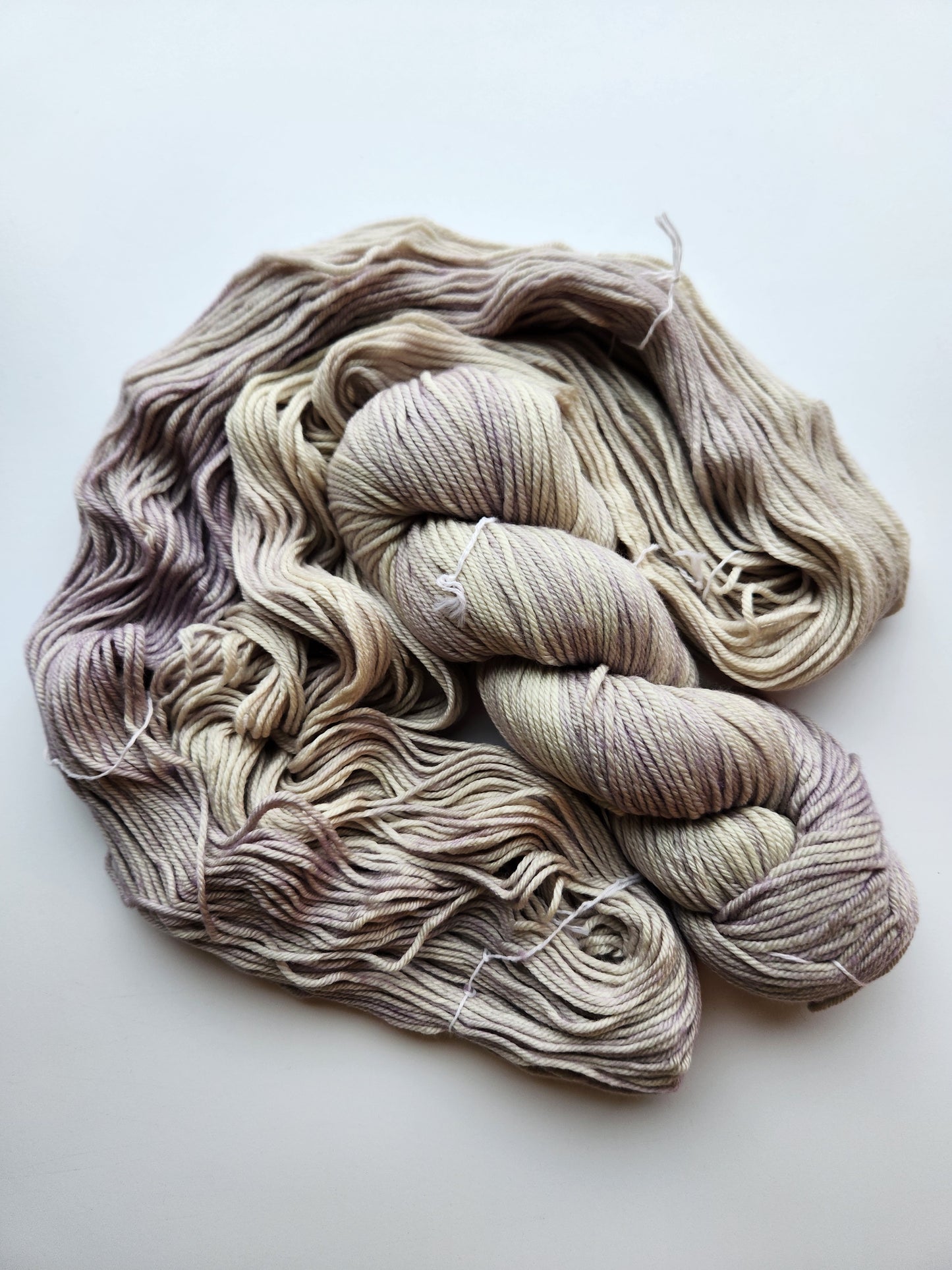 Malabrigo | Rios | Fog | North Road Knits | Hand Dyed | Merino Wool | Worsted |  Worsted Yarn | 100% Superwash Merino