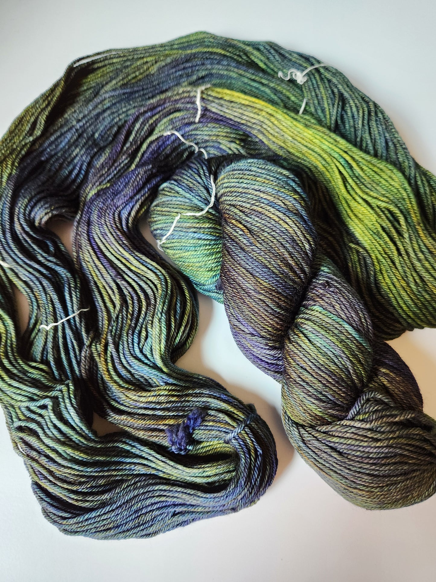 Malabrigo | Rios | Hojas | North Road Knits | Hand Dyed | Merino Wool | Worsted |  Worsted Yarn | 100% Superwash Merino