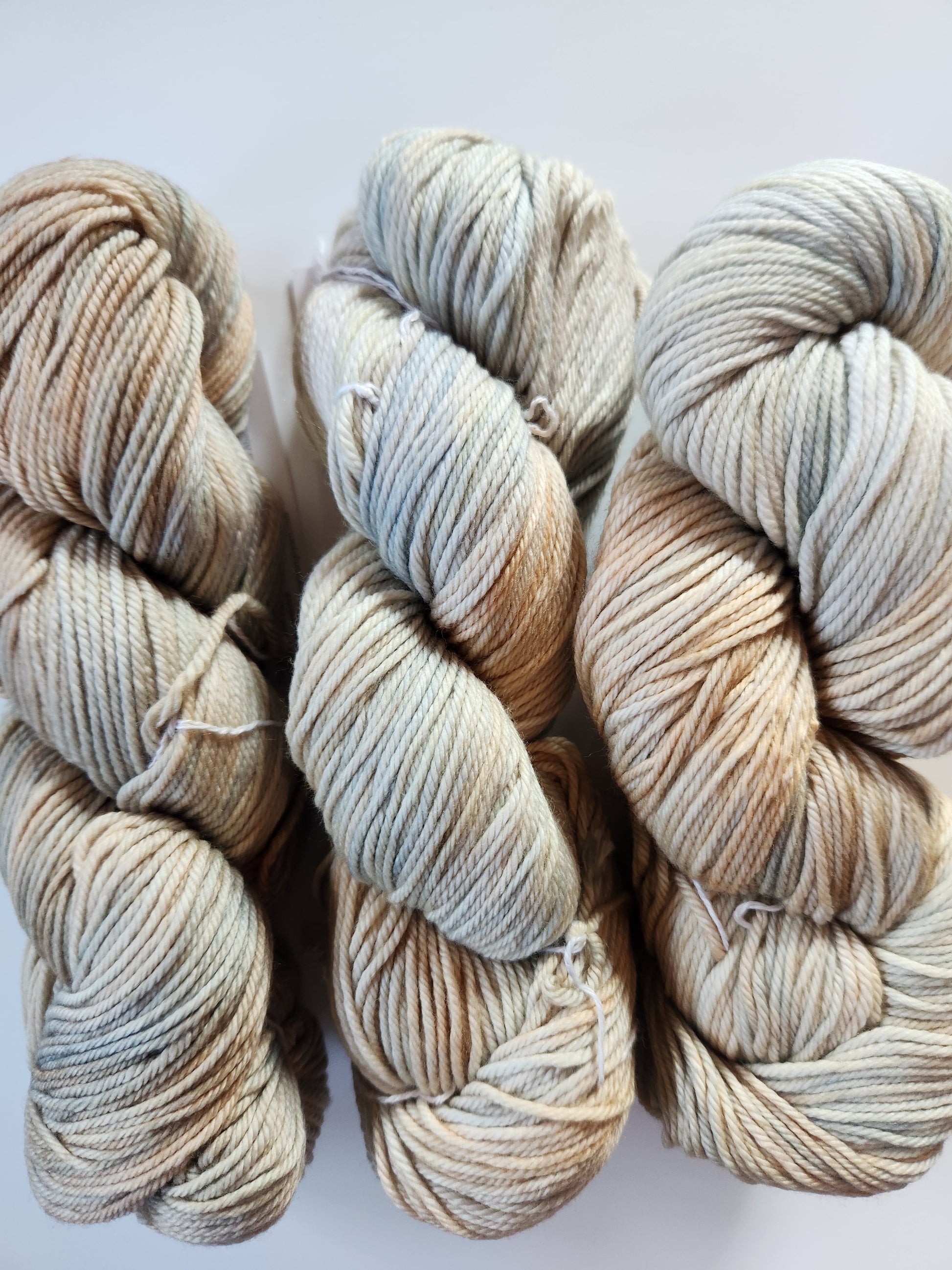Malabrigo | Rios | Magnolia | North Road Knits | Hand Dyed | Merino Wool | Worsted |  Worsted Yarn | 100% Superwash Merino