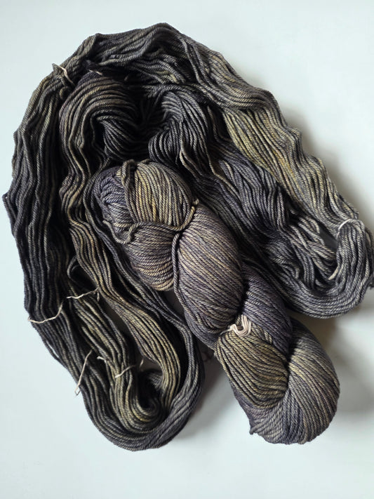 Malabrigo | Rios | Sand Storm | North Road Knits | Hand Dyed | Merino Wool | Worsted |  Worsted Yarn | 100% Superwash Merino