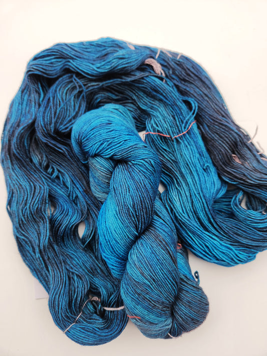 Malabrigo | Ultimate Sock | Under The Sea | North Road Knits | Hand Dyed | Fingering | 75% Superwash Merino Wool | 25% Nylon | Yarn Shop | Grand Marais | Minnesota Yarn Shop