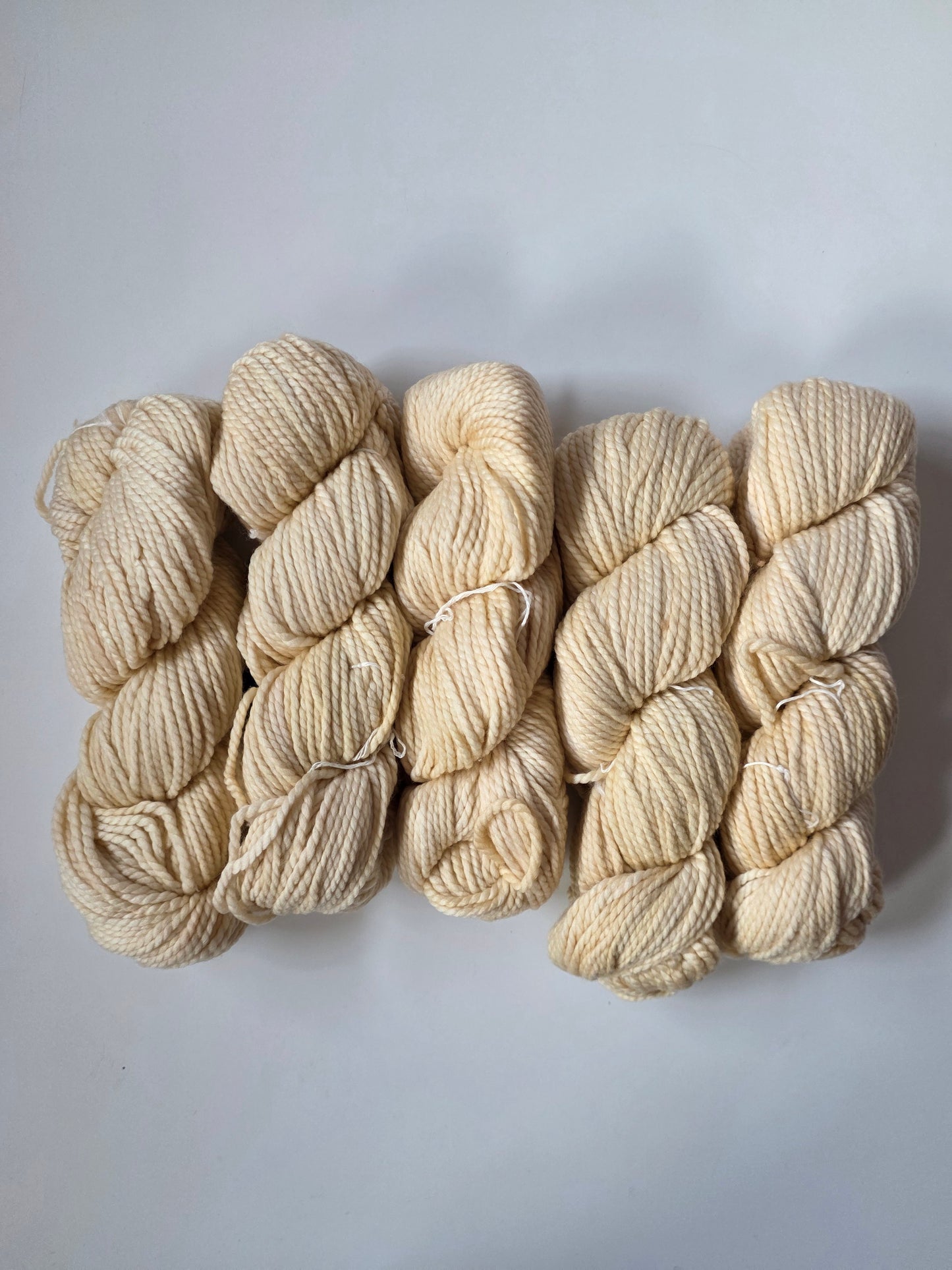Malabrigo | Vientos | Ivory | North Road Knits | Hand Dyed | Merino Wool | Bulky | 100% Super Wash Merino