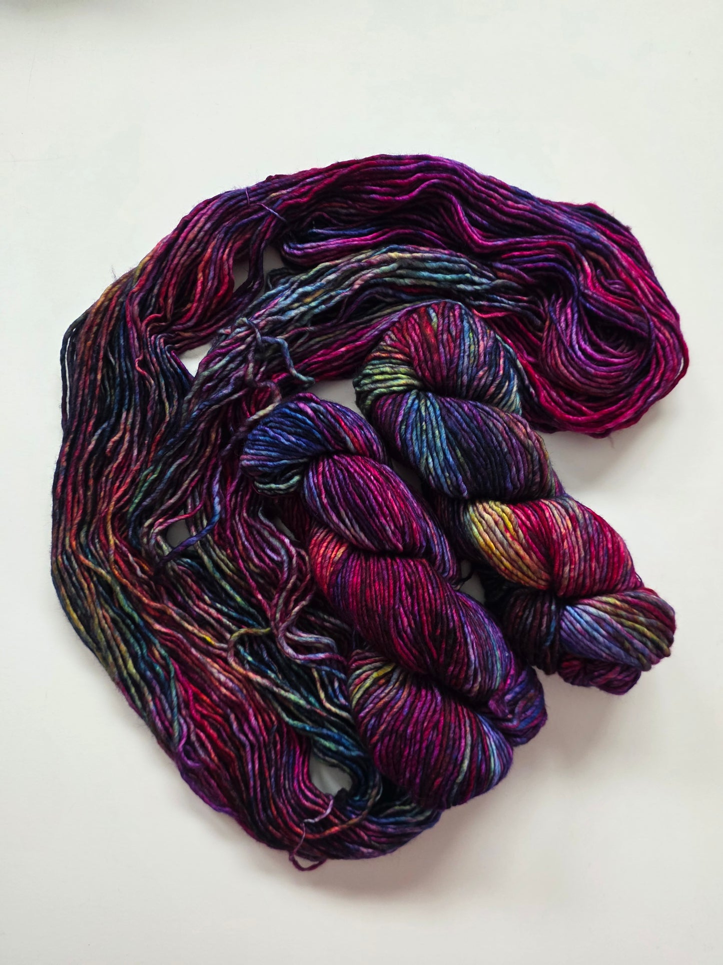 Malabrigo | Mecha | Aniversario | North Road Knits | Hand Dyed | Merino Wool | Bulky Yarn | Single Ply | 100% Superwash Merino Wool 