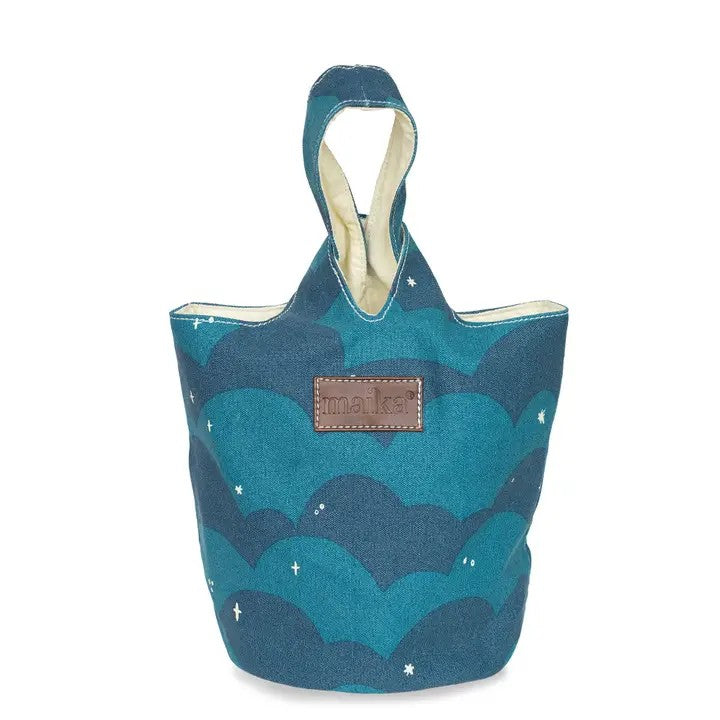 Loop Tote, Plaka