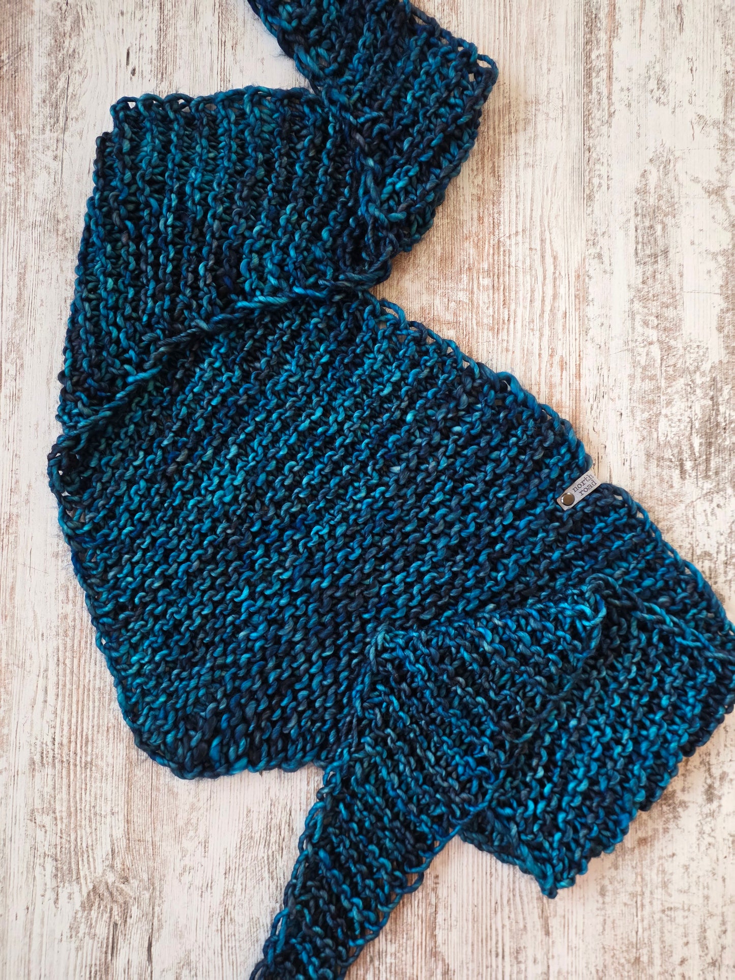 Merino Wool Shovel Point Scarf