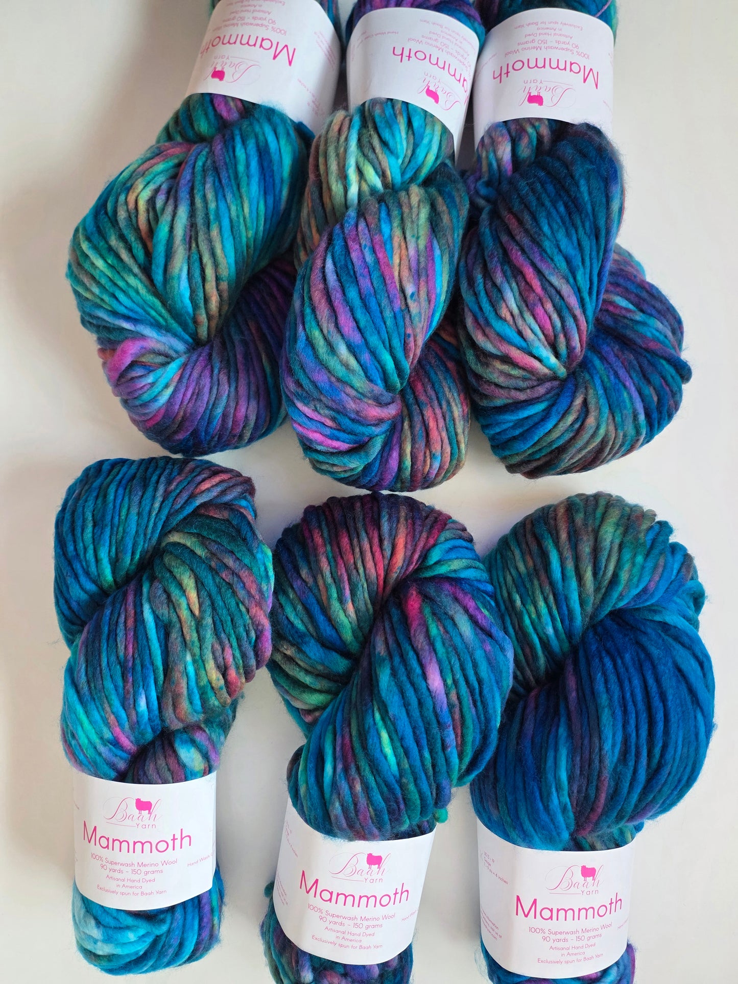 Exclusive Baah Yarn | Mammoth | Lights over Lake Superior