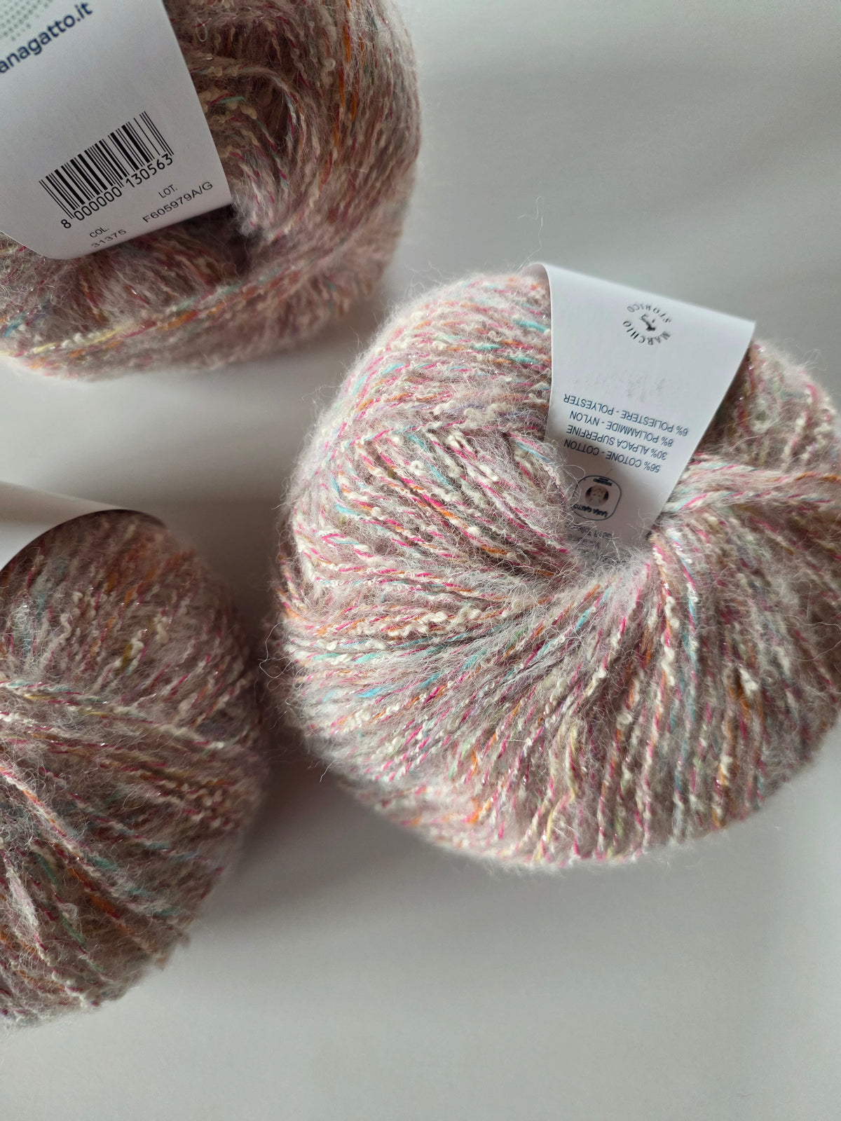 Lana Gatto | Cortina | 31375 | Magenta, Aqua, Orange