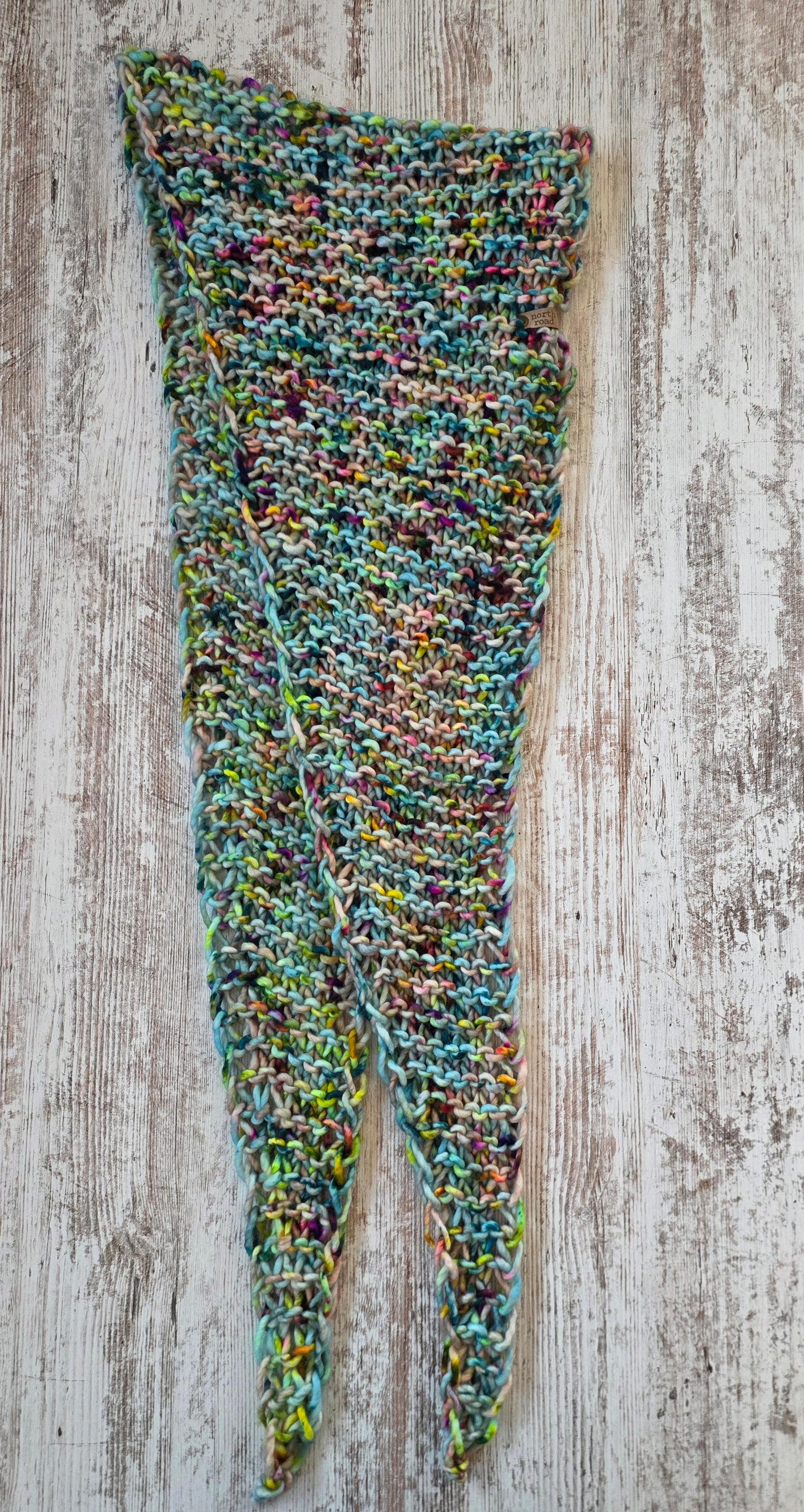 Merino Wool Shovel Point Scarf