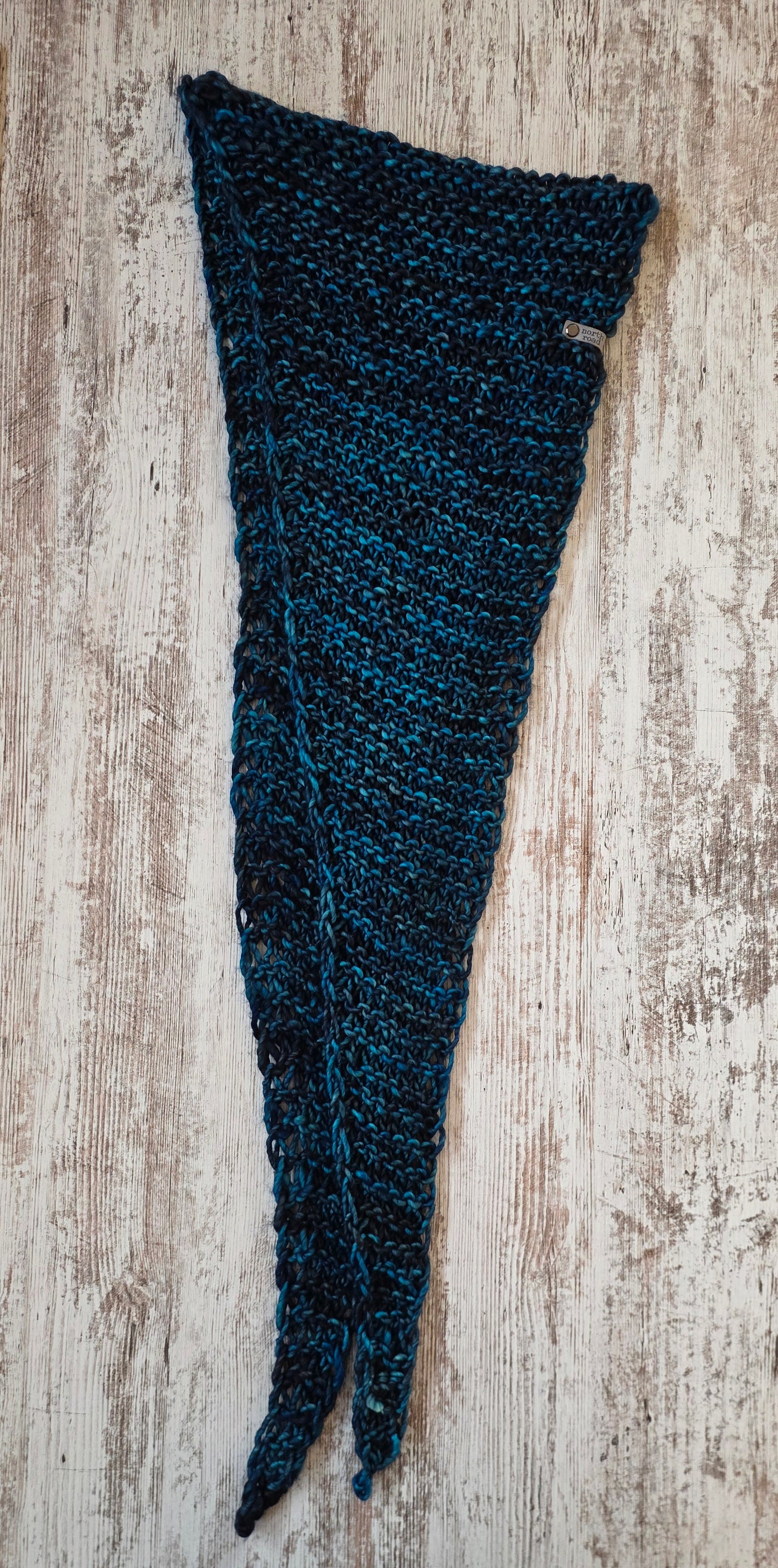 Merino Wool Shovel Point Scarf