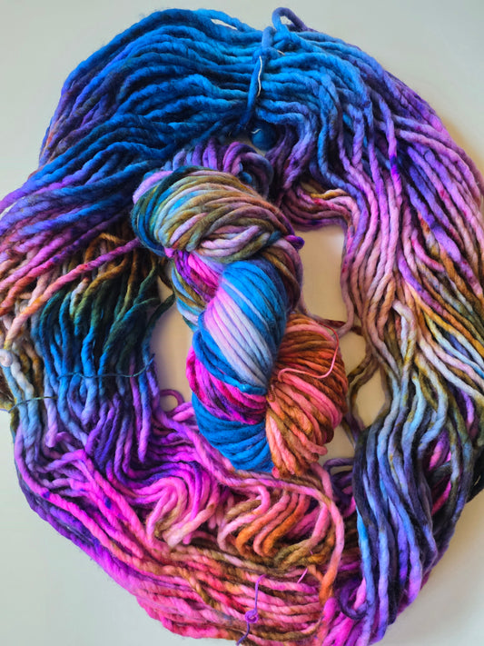 NRK | 250g Super Bulky | Milky Way