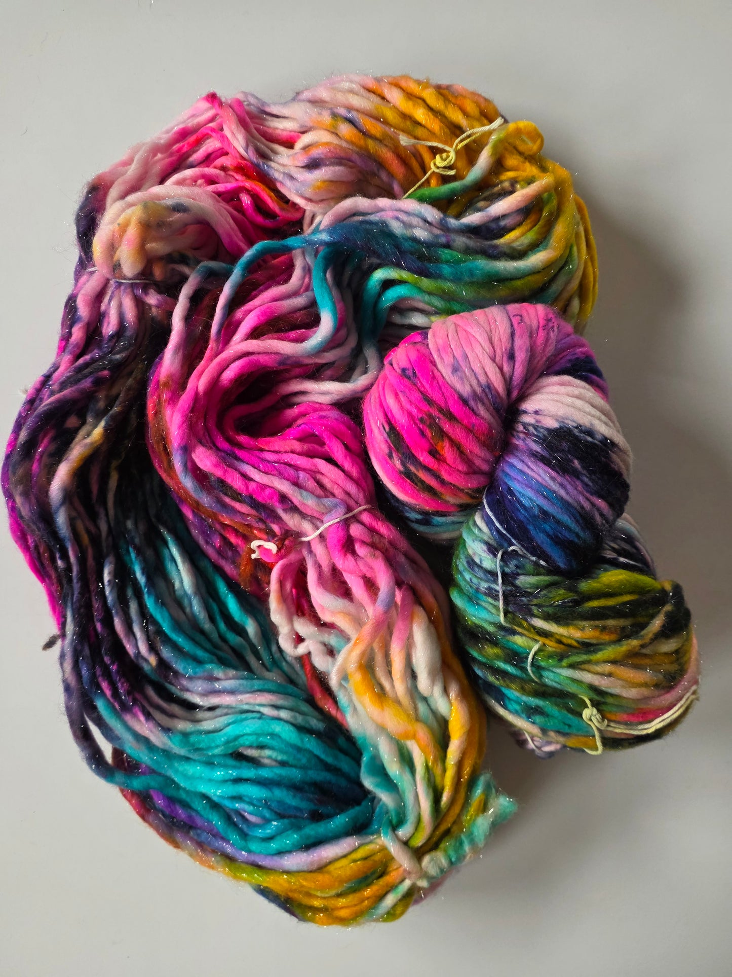 Cape May Fiber | Super Bulky Superwash Sparkle | Neon Rainbowfish