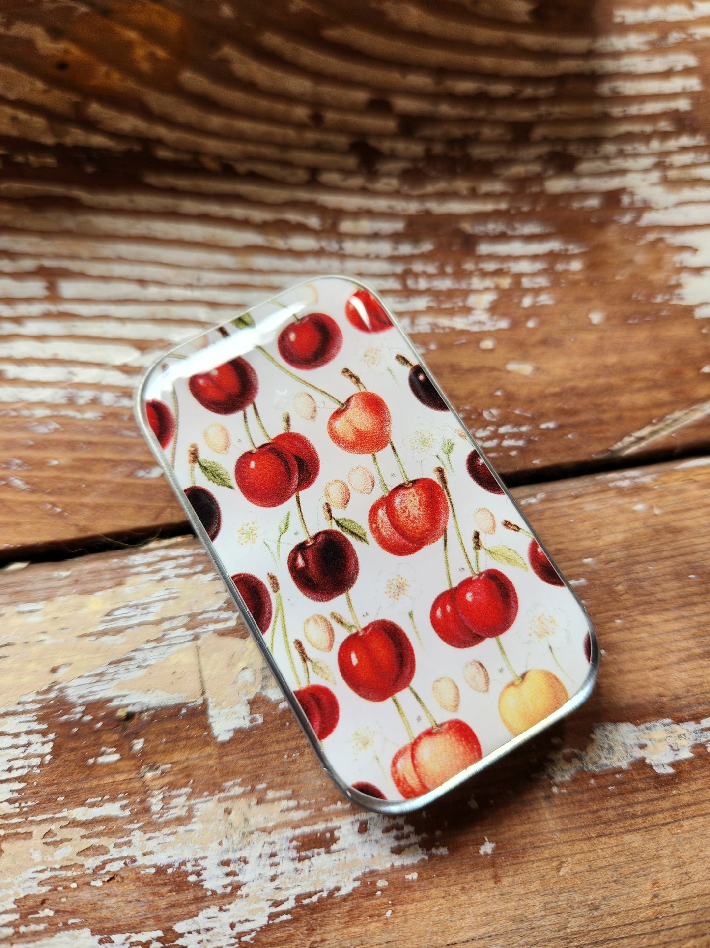 Small Cherry Notions Tin