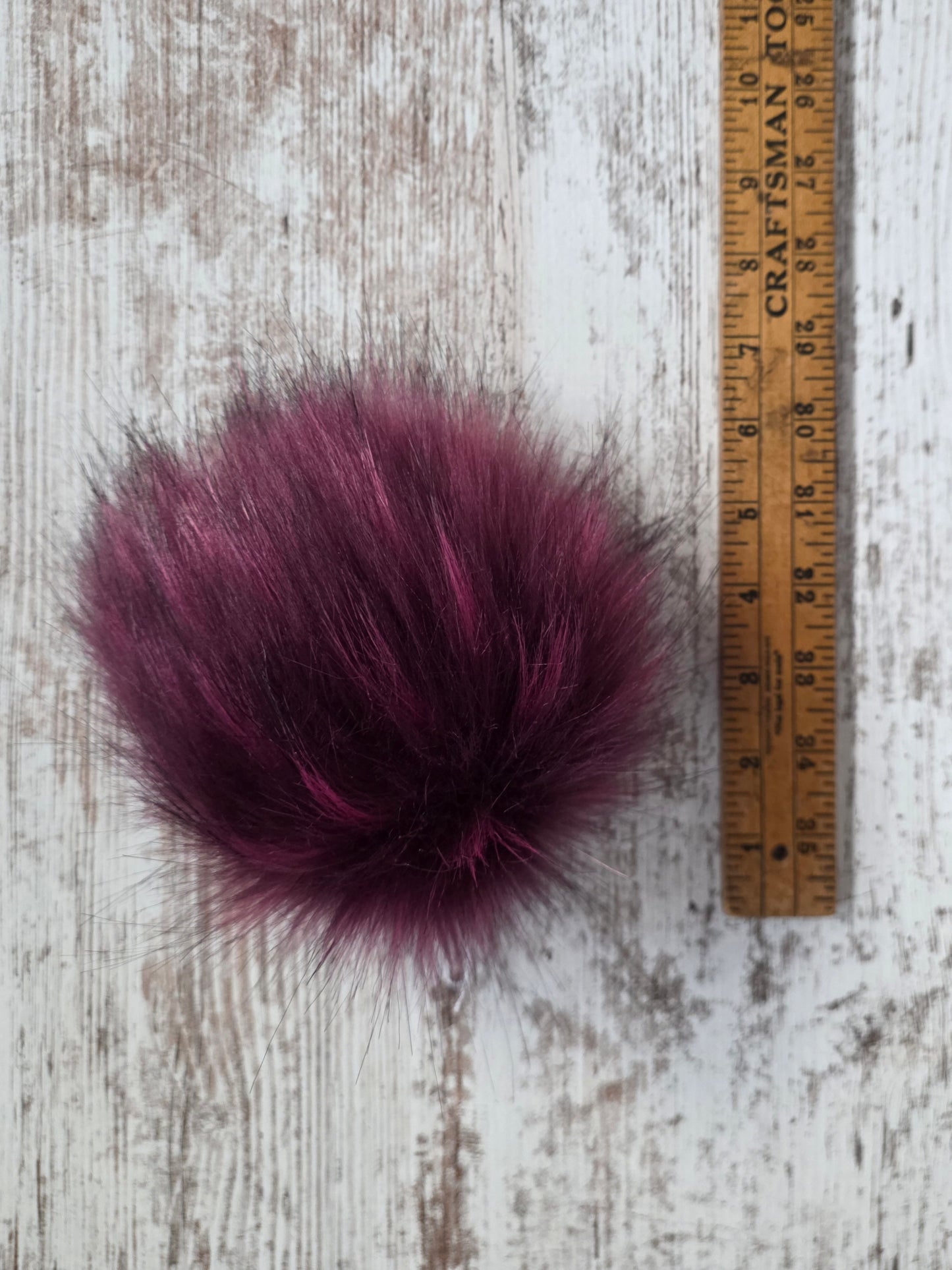 Country Stix Co Pom | Pink Raspberry