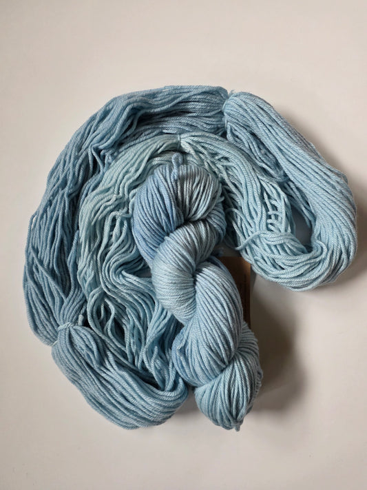 Manos Del Uruguay | Alegria Grande | Glacial Blue