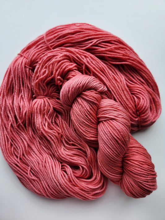 Manos Del Uruguay | Alegria Grande | Strawberry
