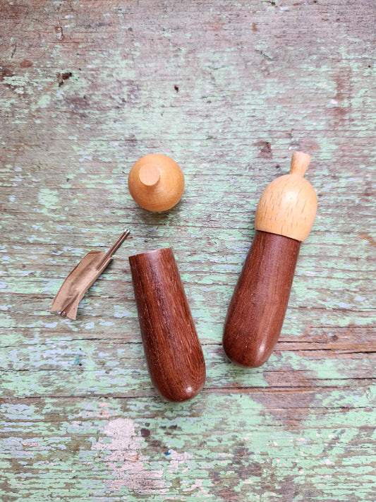 Needle Holding Acorn