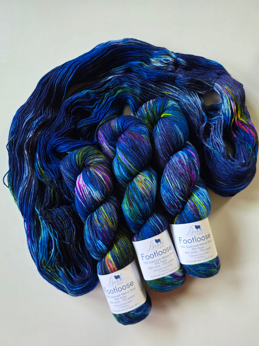 Exclusive Baah Yarn | Footloose (Sock) | Aurora Borealis