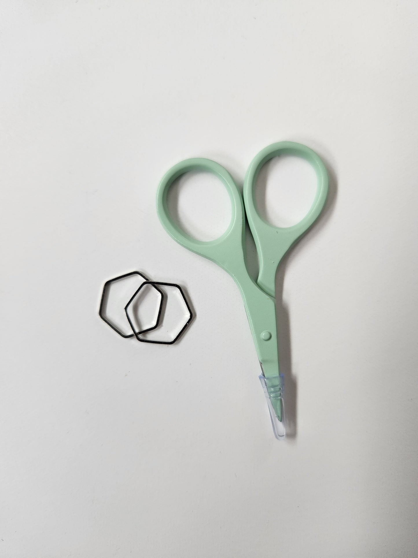 Small Needlecraft Scissors, Mint