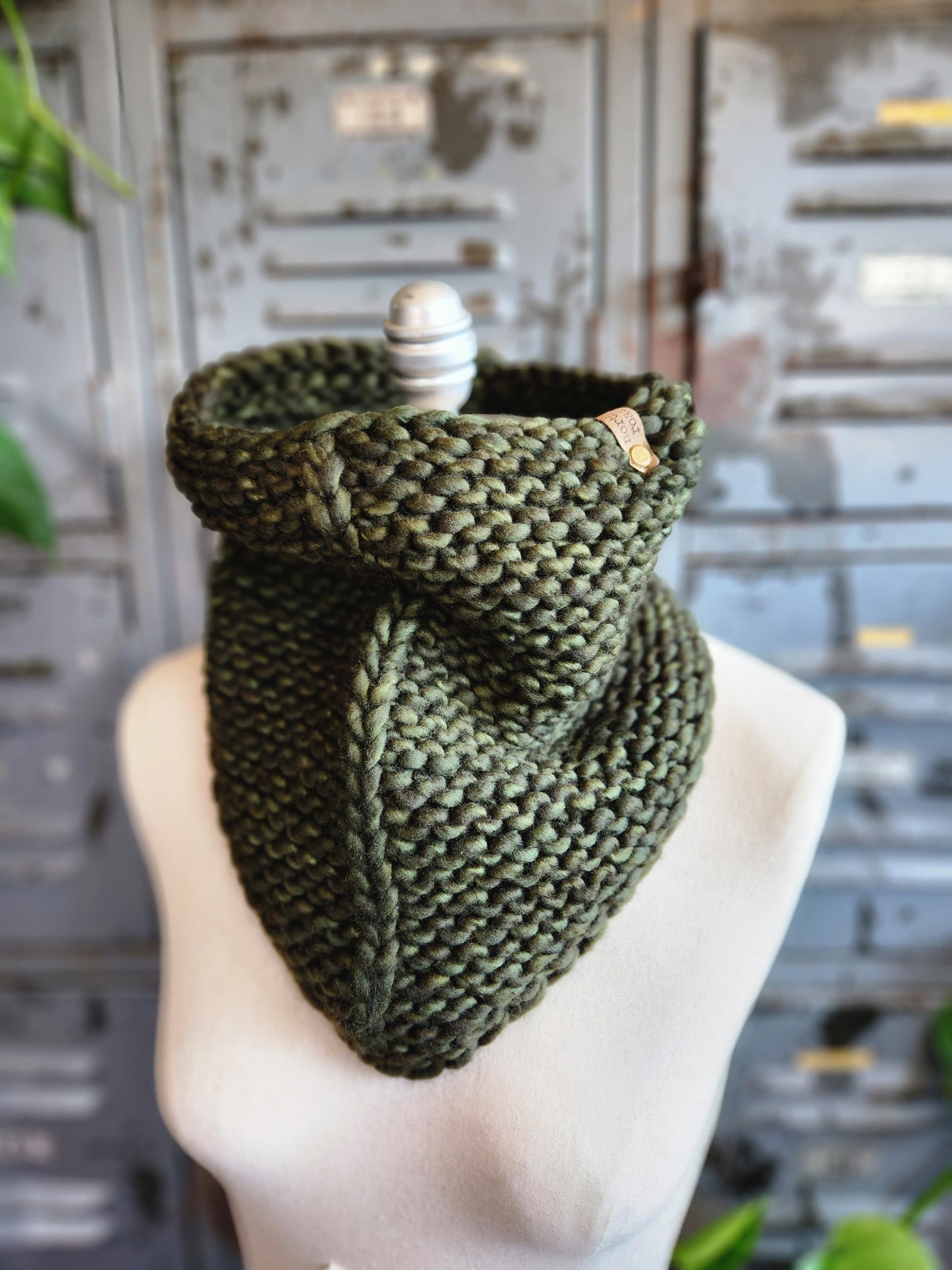 Merino Wool Bandana Cowl