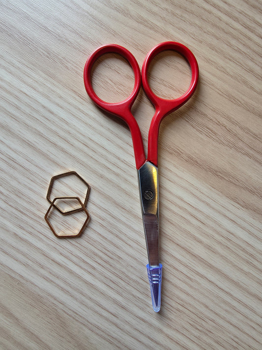 Small Sewing Scissors, Cross Stitch, Scarlet
